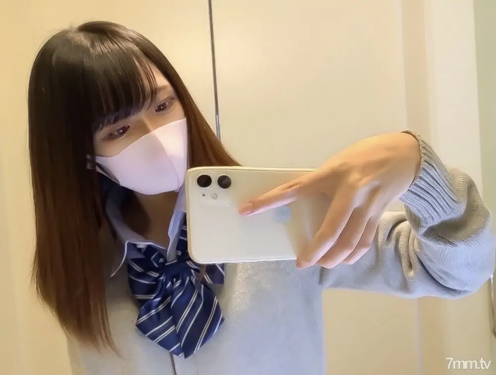 FC2-PPV-2190571 Rika-chan นักเรียน 18 ปี หุ่นเพรียว ใส่ชุดว่ายน้ำยิงแต้มหน้า - ไม่เซ็นเซอร์