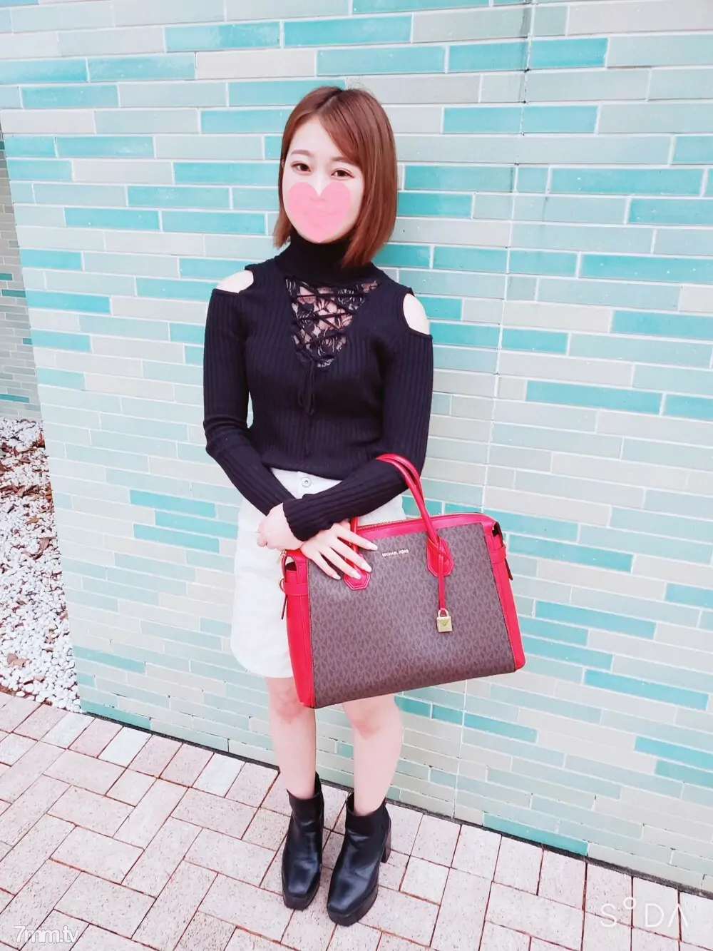 FC2-PPV-2427237 อุมิจัง สาวงามเท่ทำงานแฟชั่น ลดราคาพิเศษ - ไม่เซ็นเซอร์