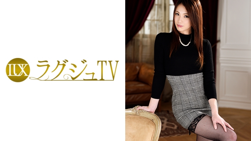 LUXU-499 มาชินนะระ มาคิ ลองของเล่นใหญ่ครั้งแรก - Beautiful Legs